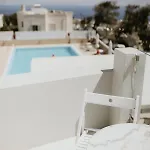 Thirasia Hotel 2*