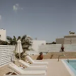 Thirasia 2* Fira (Santorini)