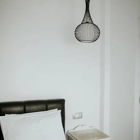 Thirasia Hotel 2*