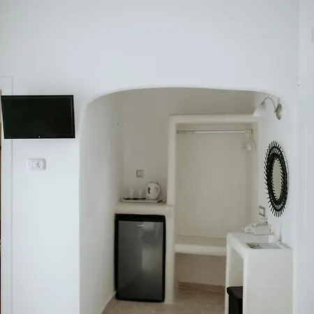 Thirasia Hotel Fira (Santorini)