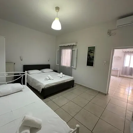 Thirasia Hotel Fira (Santorini)