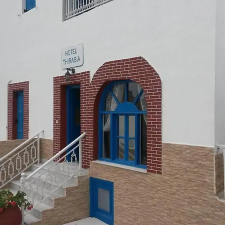 Thirasia 2* Fira (Santorini)