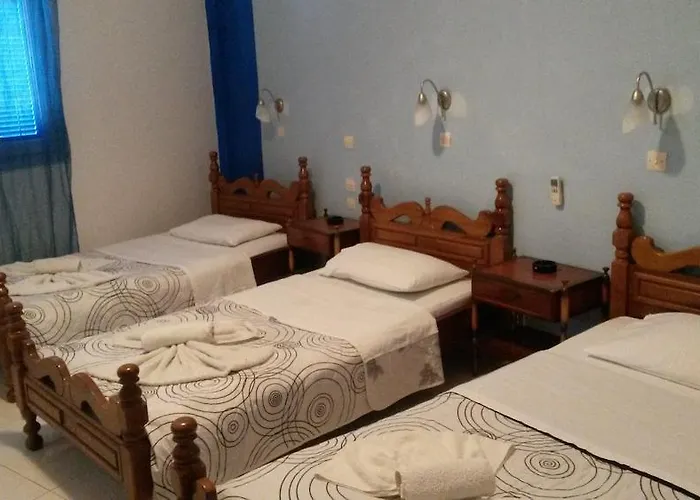 θηρασιά Φηρά