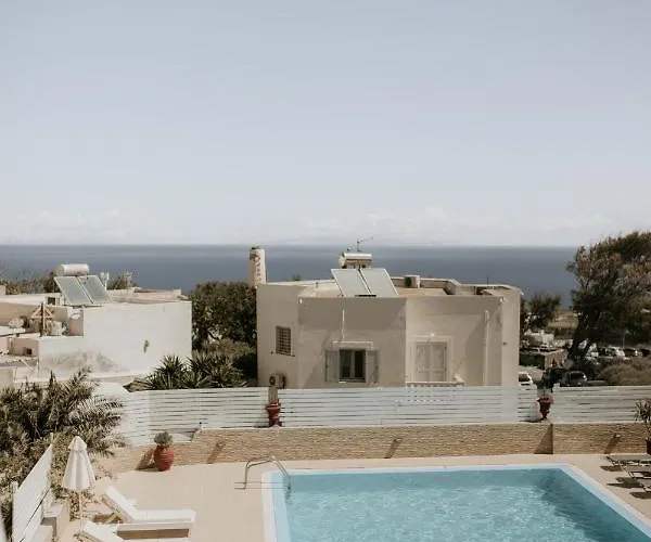 Otel Thirasia Fira (Santorini)