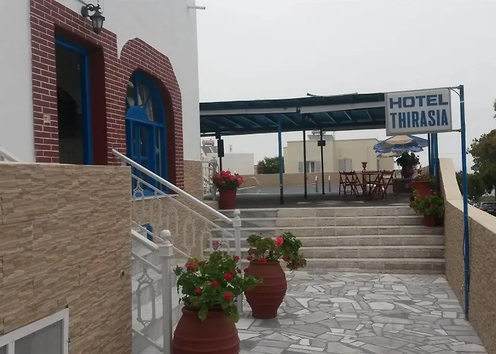 Thirasia 2* Fira (Santorini)