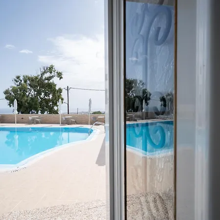 ホテル ティラシア 2*